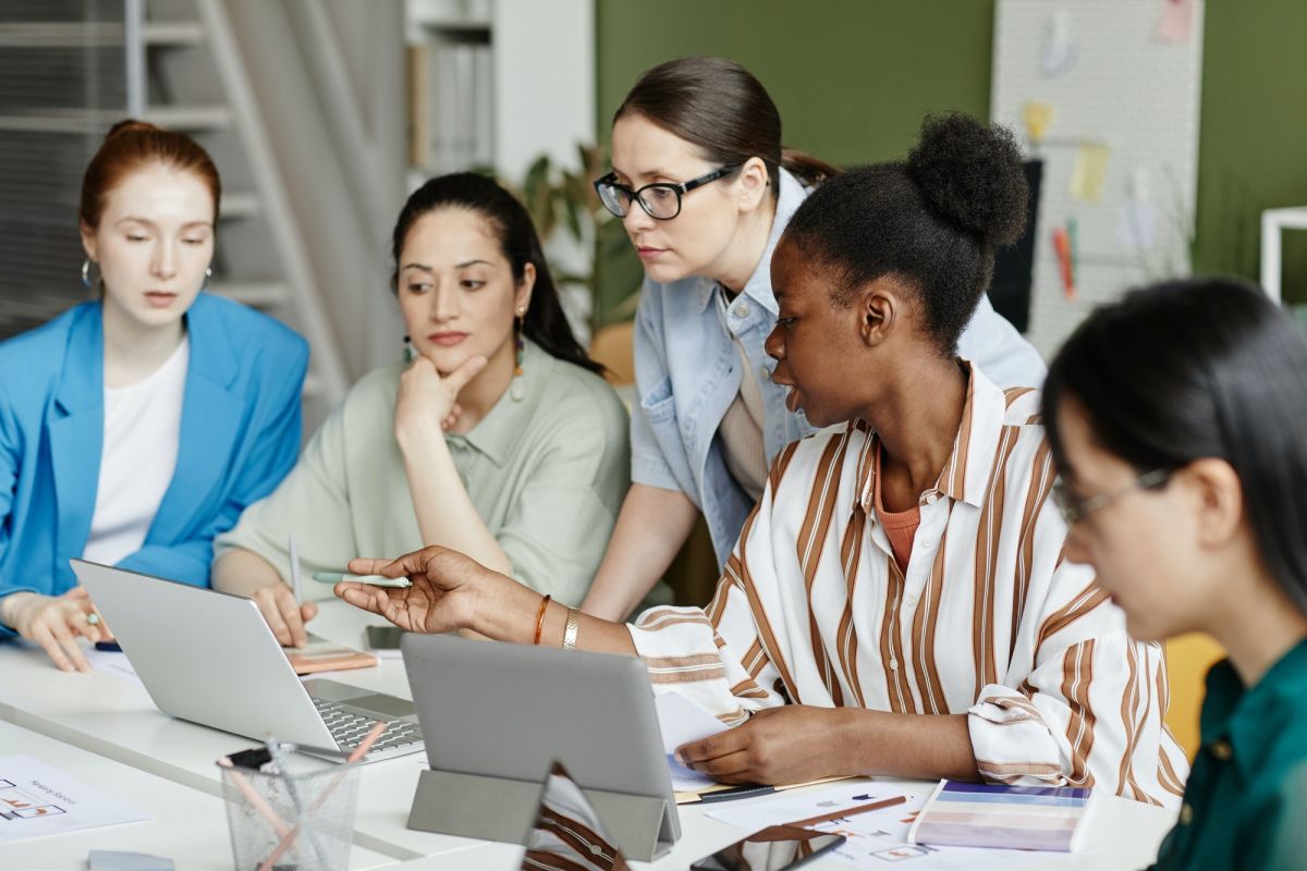 Sensitivity Training (E‑Learning)