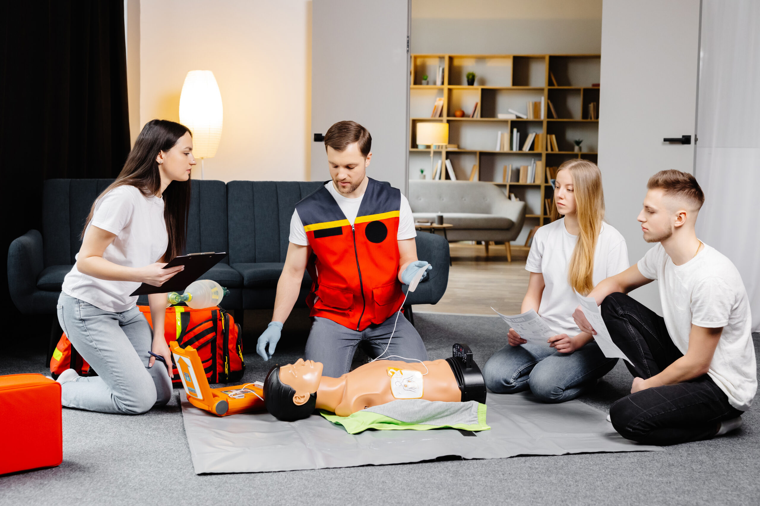 Highfield Level 3 International Award in Emergency First Aid at Work and Use of an AED